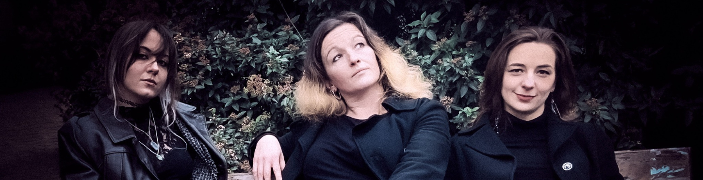 Photo des 3 artistes qui composent le groupe Bocata trio